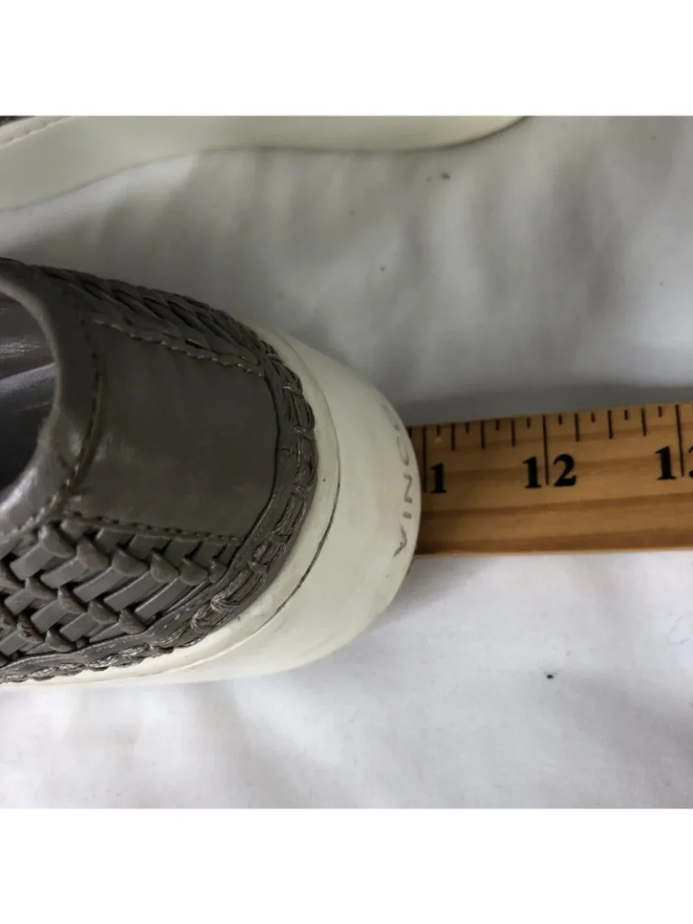 Vince Shoes Womens Size 8 Gray Woven Leather Slip On Platform Comfort Sneakers
